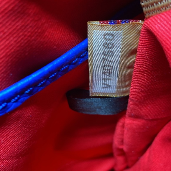 NWT Dooney & Bourke Blue Logo Lock Sack Shoulder Bag w/extra key ring accessory - Picture 12 of 16